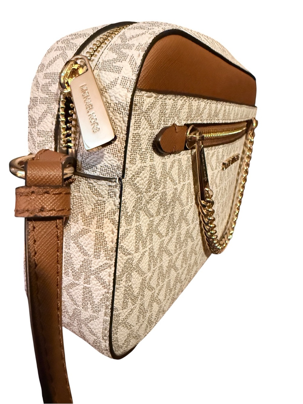 Michael Kors Large Vanilla and Acorn Logo JetSet Shoulder Bag with Gold Chain - Picture 6 of 7